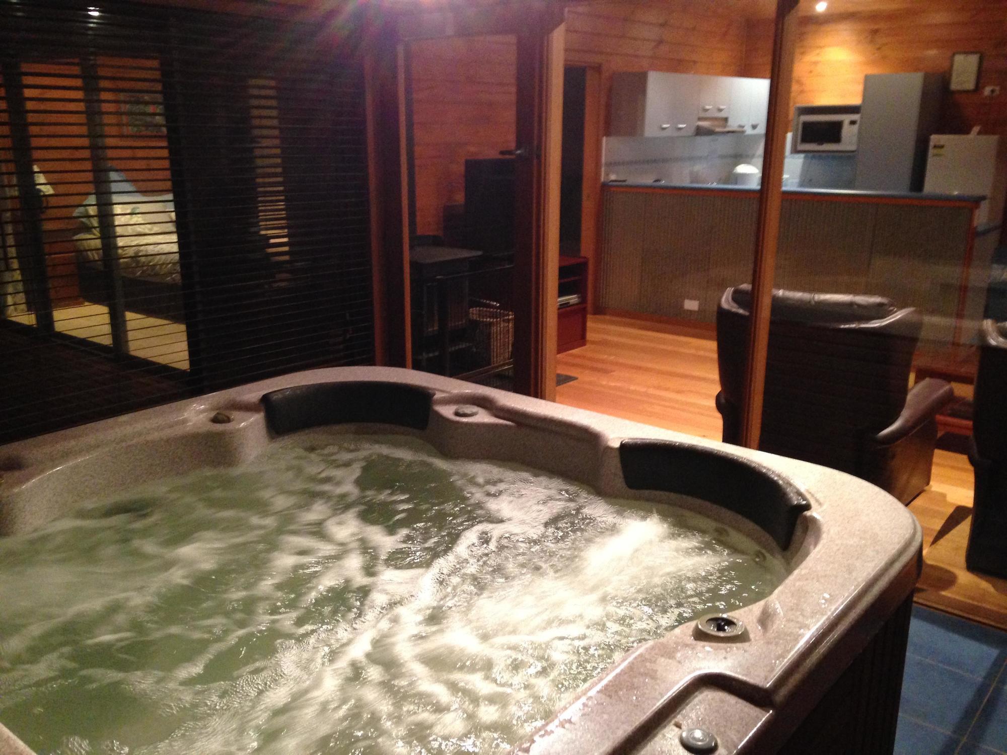 Southern Anchorage Retreat Wattle Hill Экстерьер фото