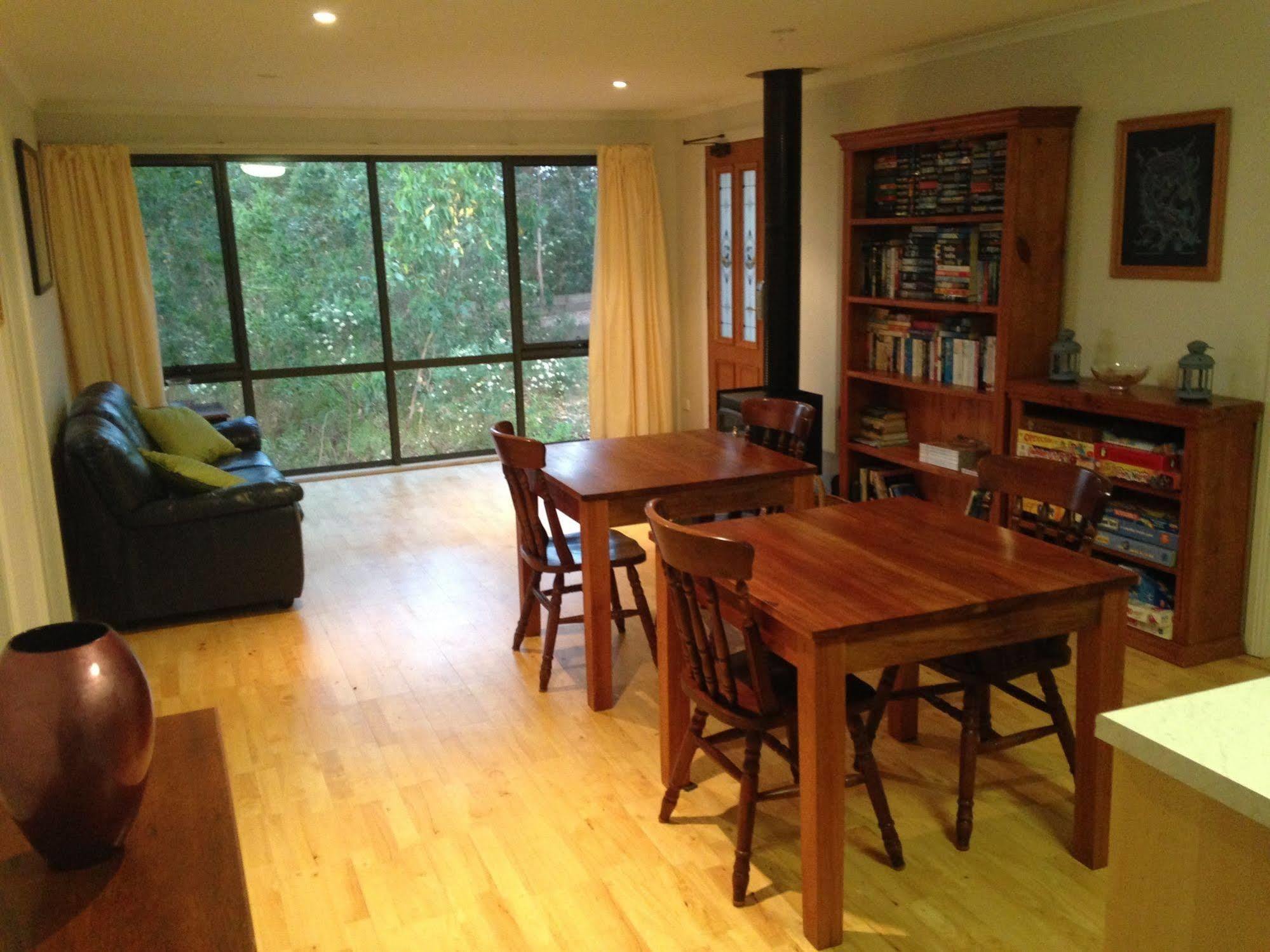 Southern Anchorage Retreat Wattle Hill Экстерьер фото